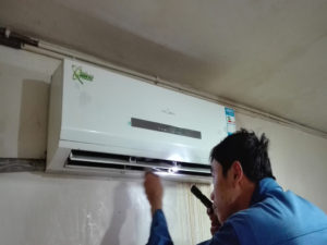 巴音郭楞格力空调电话是多少